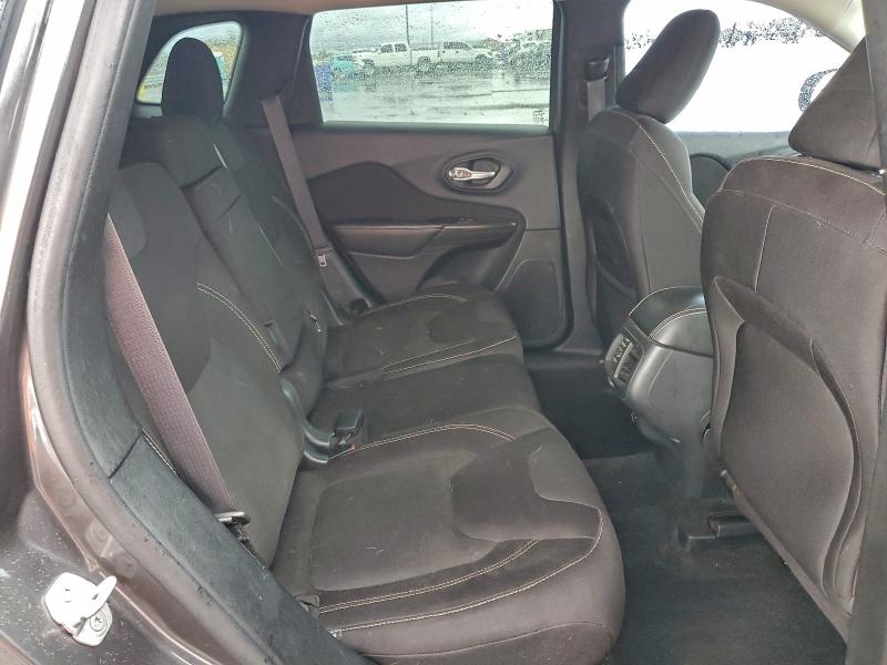 Фото 11 - JEEP GRAND CHER