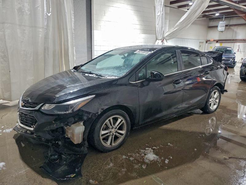 Фото 1 - CHEVROLET CRUZE