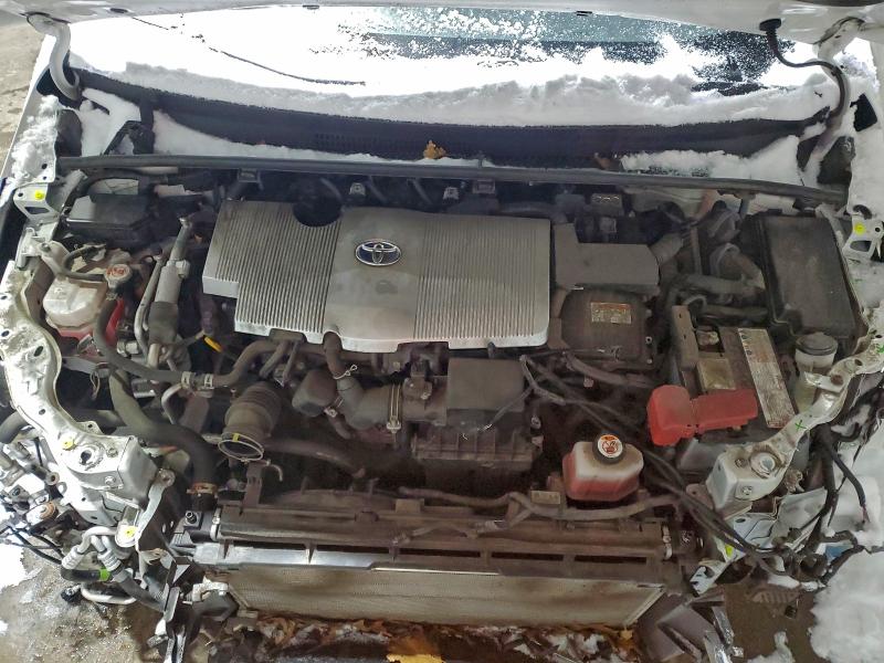 Фото 11 - TOYOTA PRIUS