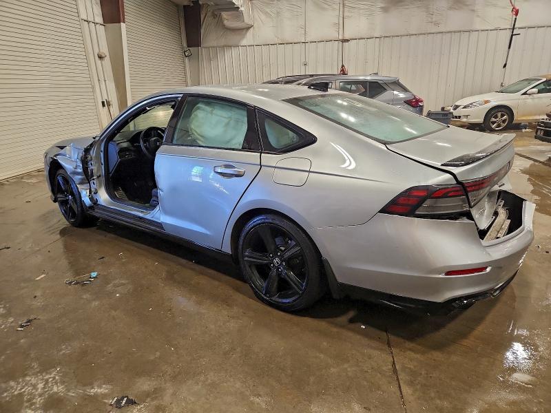 Фото 2 - HONDA ACCORD