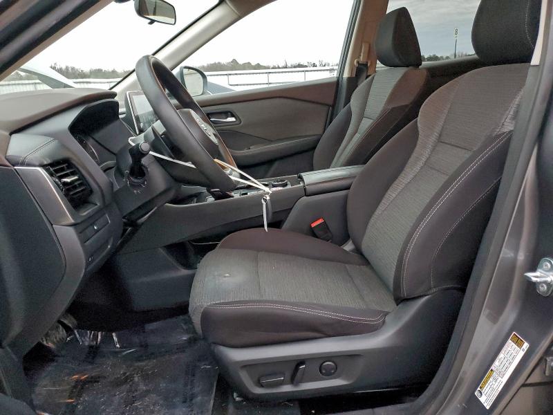 Фото 7 - NISSAN ROGUE