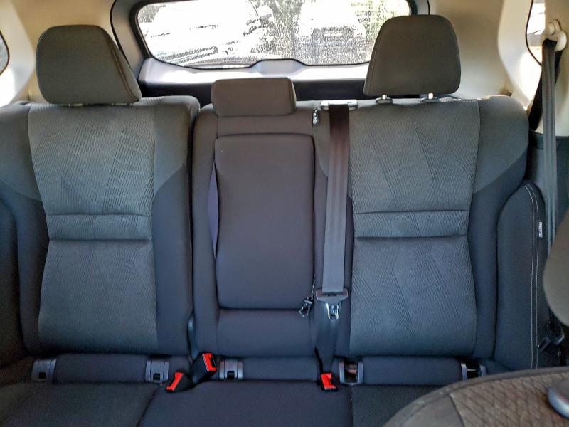 Фото 10 - NISSAN ROGUE