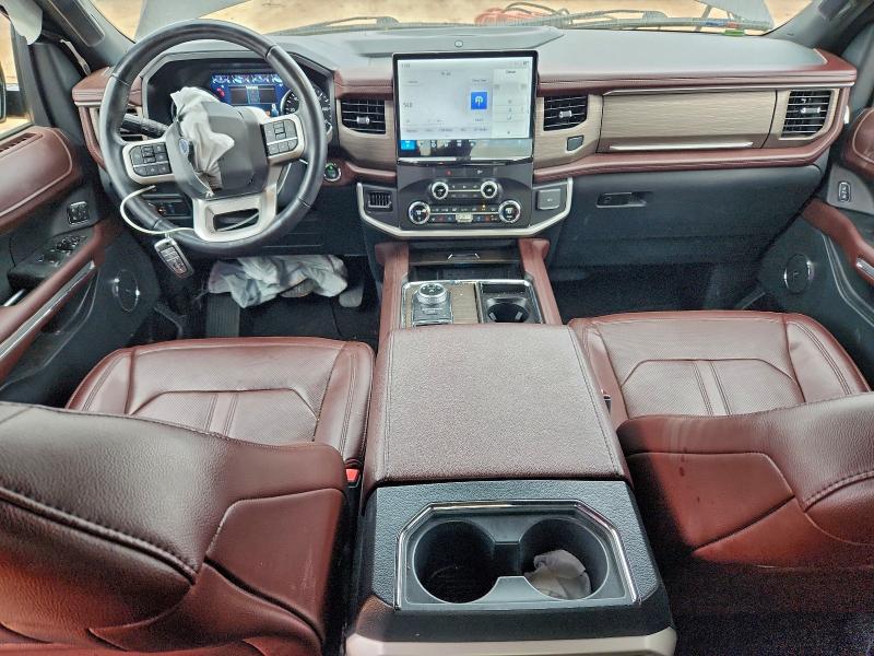 Фото 8 - FORD EXPEDITION