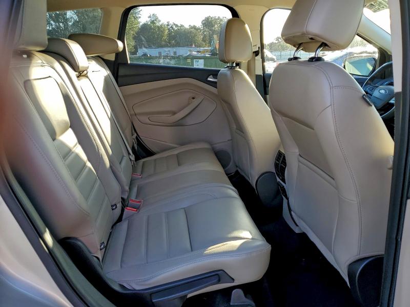 Фото 10 - FORD ESCAPE