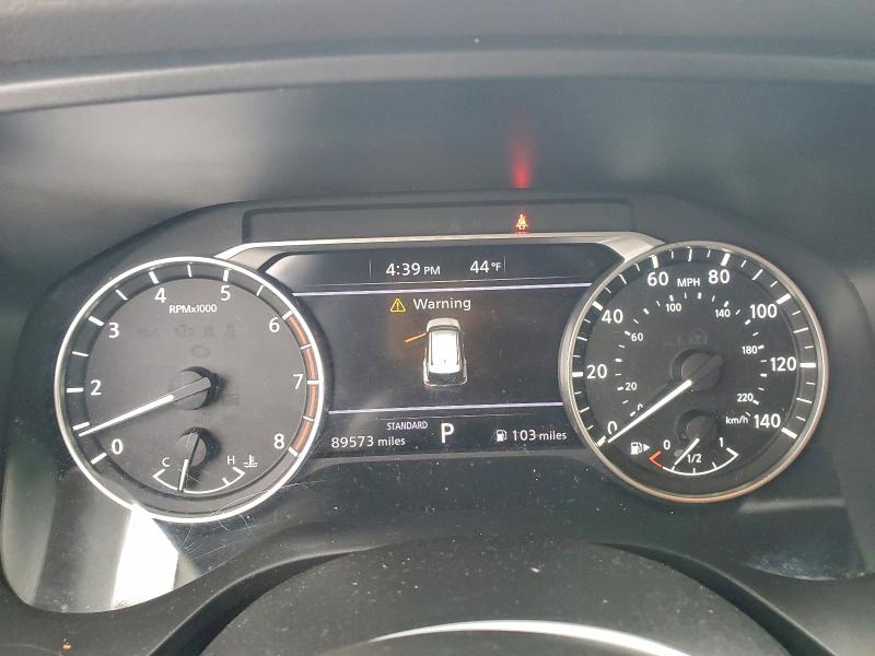 Фото 9 - NISSAN ROGUE