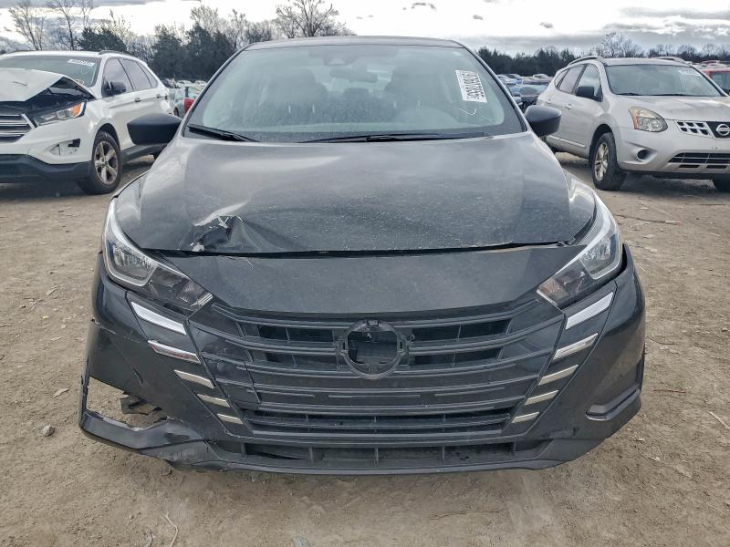 Фото 5 - NISSAN VERSA