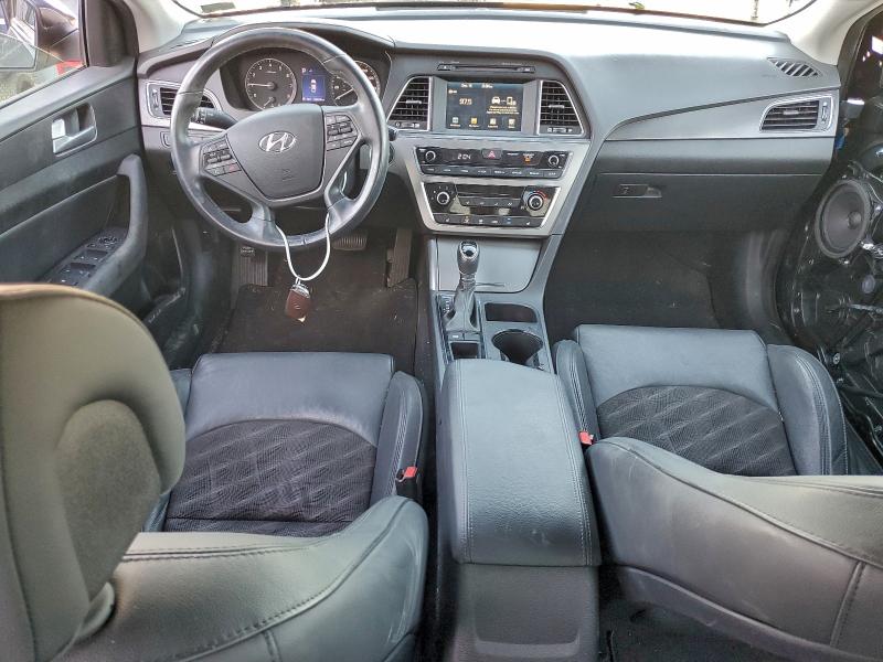 Фото 8 - HYUNDAI SONATA