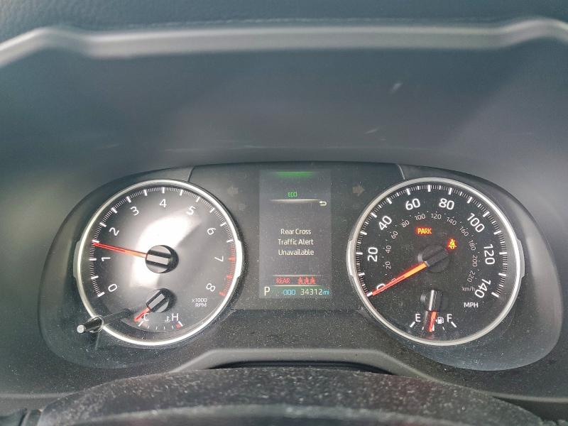 Фото 9 - TOYOTA RAV4