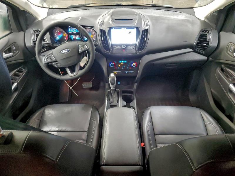 Фото 8 - FORD ESCAPE