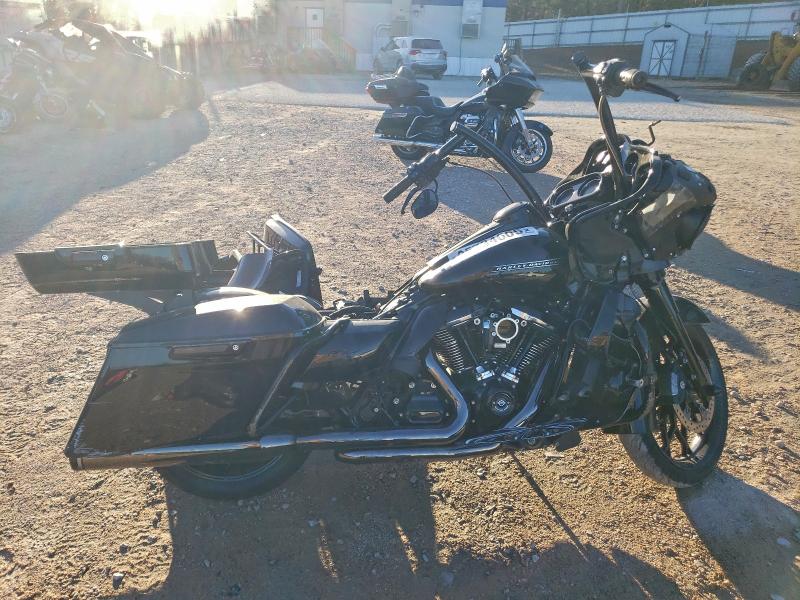 HARLEY-DAVIDSON FL 2020