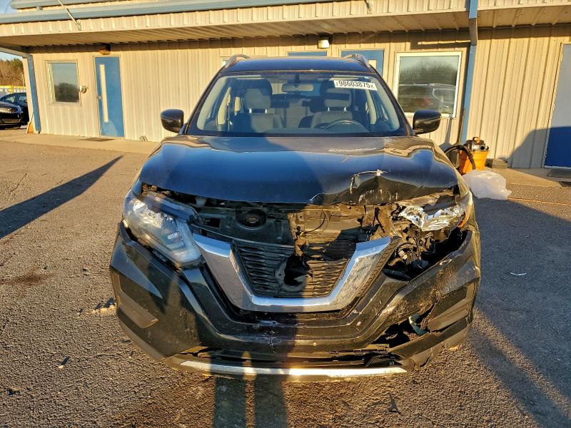 Фото 5 - NISSAN ROGUE