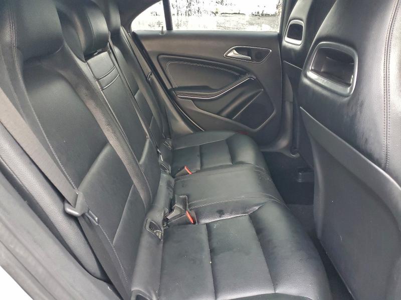 Фото 10 - MERCEDES-BENZ CLA-CLASS