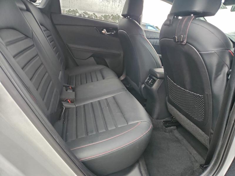 Фото 10 - KIA FORTE