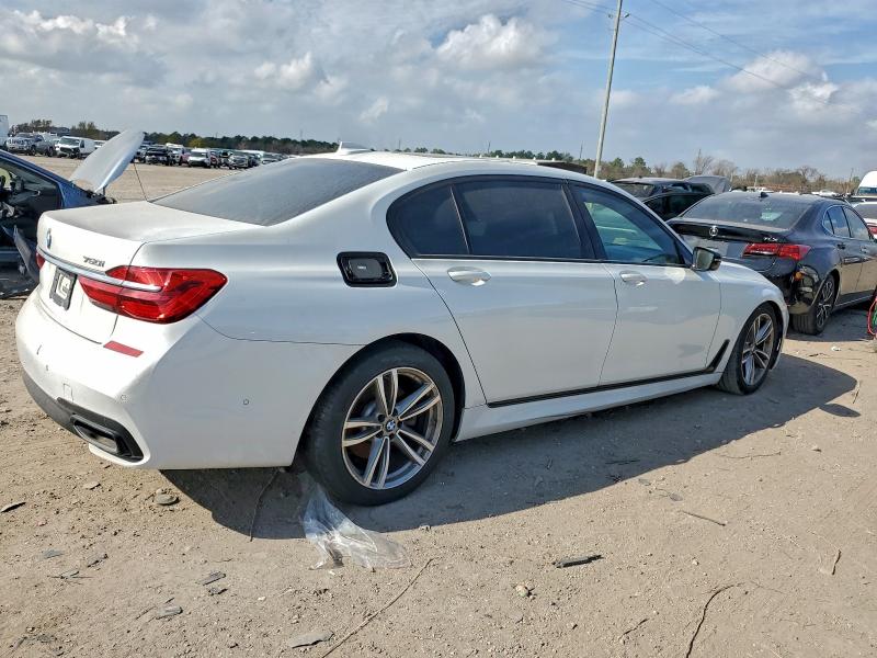 BMW 7 SERIES 2017 VIN WBA7F2C56HG422628