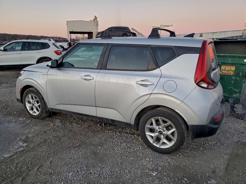 Фото 2 - KIA SOUL