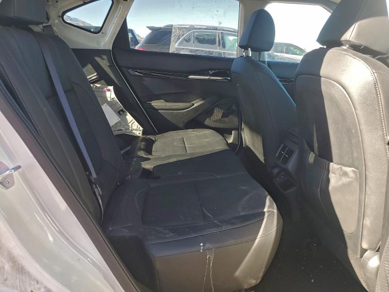 Фото 10 - KIA SELTOS