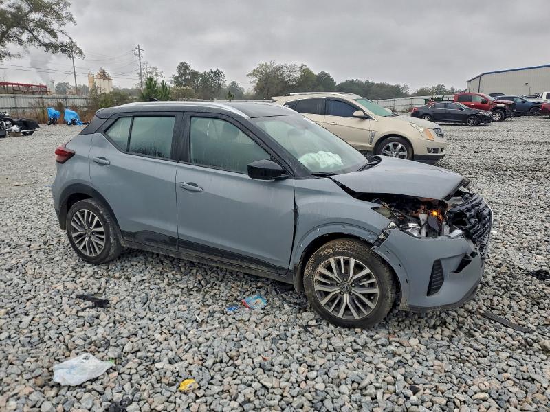 Фото 4 - NISSAN KICKS