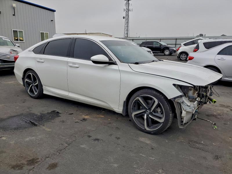 Фото 4 - HONDA ACCORD