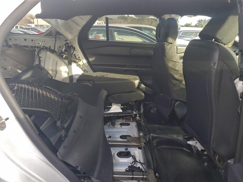 Фото 11 - FORD EXPLORER