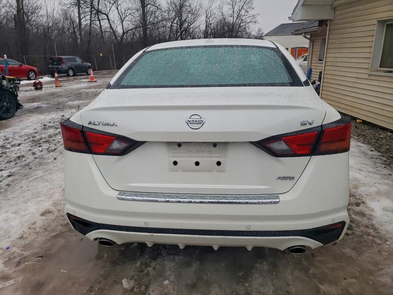 Фото 6 - NISSAN ALTIMA