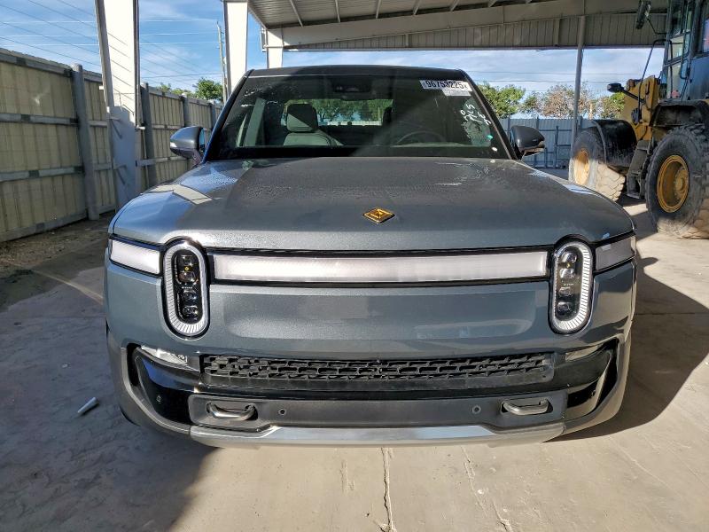RIVIAN RIT 2023 VIN 7FCTGAAA5PN023092