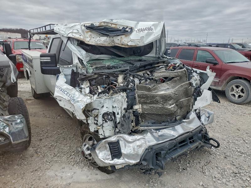 Фото 4 - GMC SIERRA