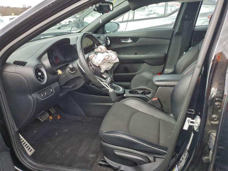 Фото 7 - KIA FORTE