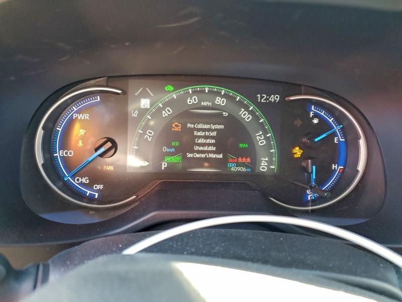 Фото 9 - TOYOTA RAV4