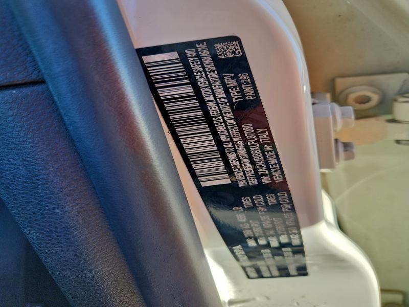 Фото 13 - JEEP RENEGADE