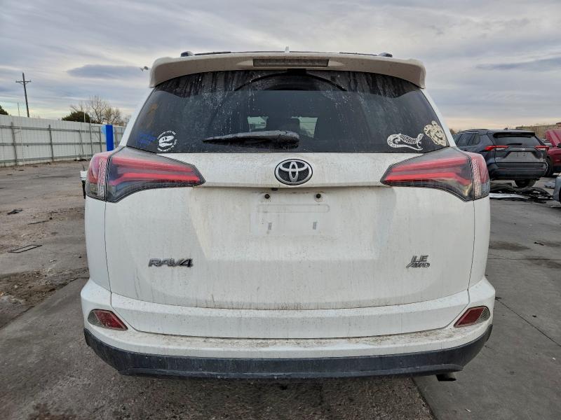 Фото 6 - TOYOTA RAV4