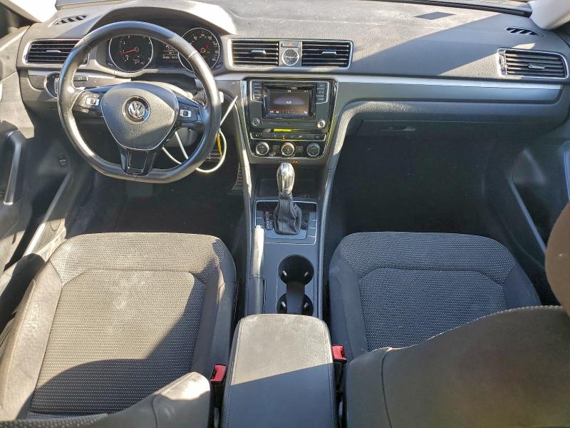 Фото 8 - VOLKSWAGEN PASSAT