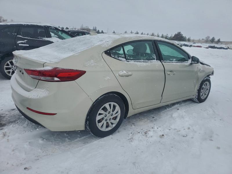 Фото 3 - HYUNDAI ELANTRA