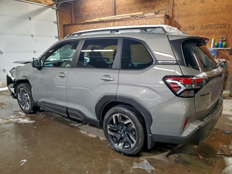 Фото 2 - SUBARU FORESTER