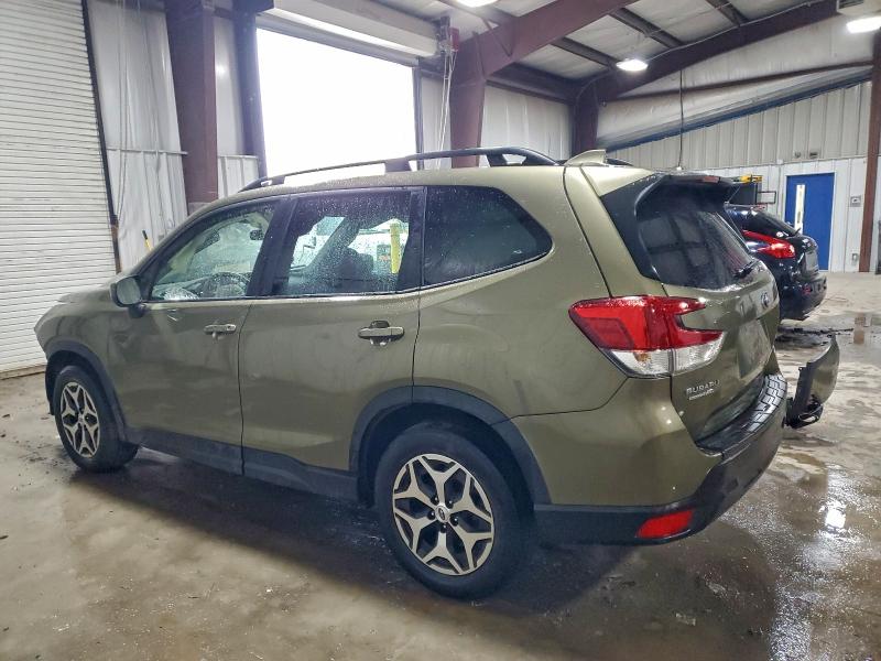 Фото 2 - SUBARU FORESTER