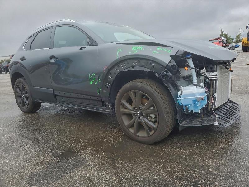 Фото 4 - MAZDA CX30