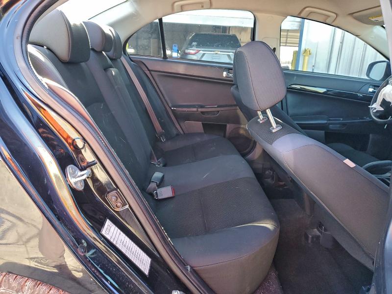 Фото 10 - MITSUBISHI LANCER