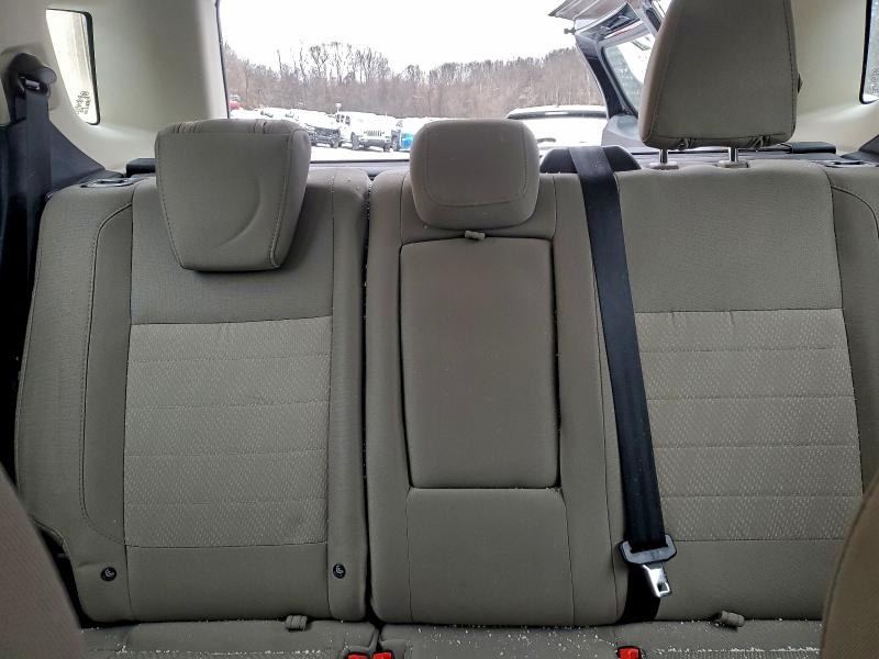 Фото 10 - FORD ECOSPORT