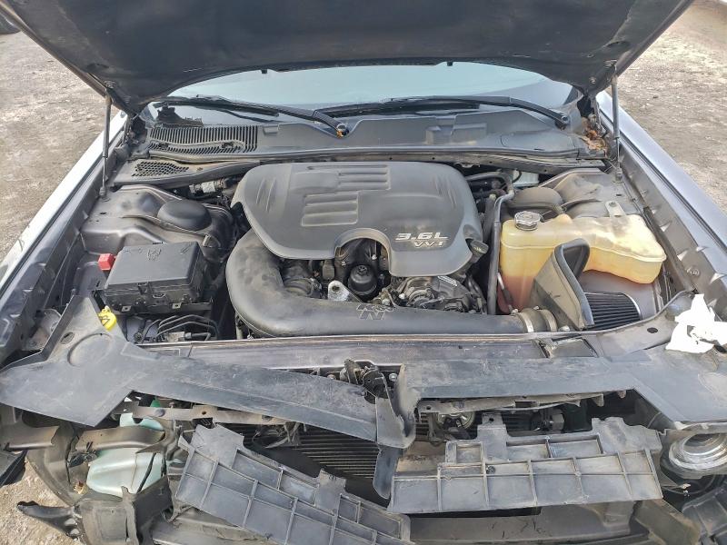 Фото 11 - DODGE CHALLENGER