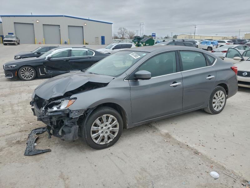 Фото 1 - NISSAN SENTRA