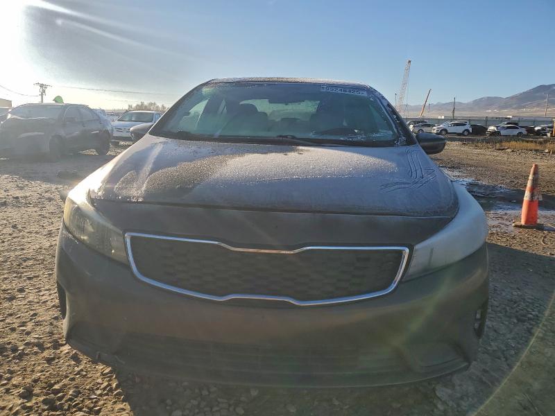 Фото 5 - KIA FORTE