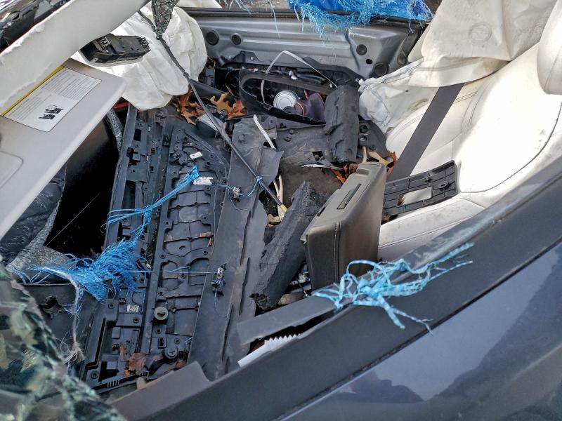 Фото 7 - TESLA MODEL 3