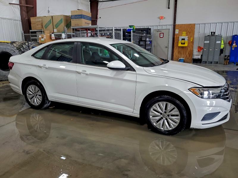 Фото 4 - VOLKSWAGEN JETTA