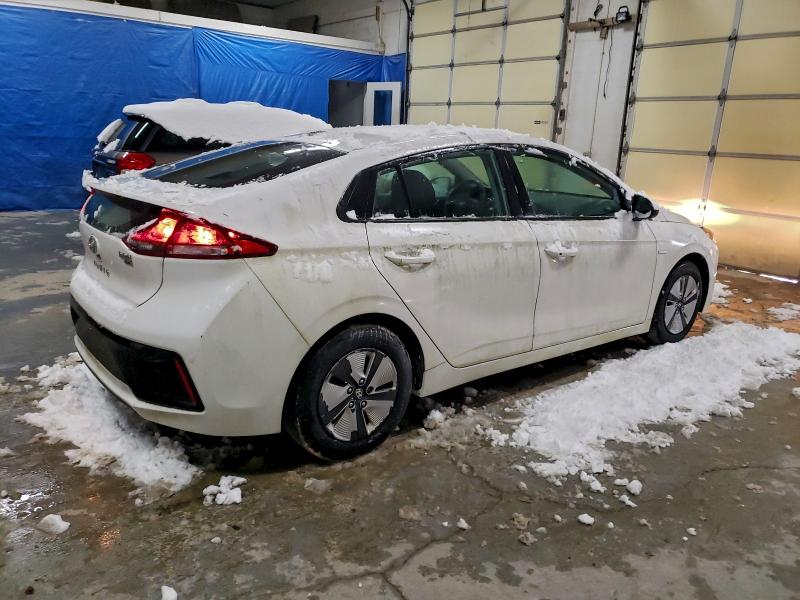 Фото 3 - HYUNDAI IONIQ