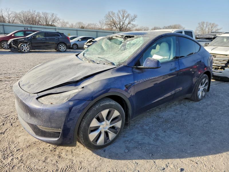 TESLA MODEL Y 2023 VIN 7SAYGDEE7PA203246