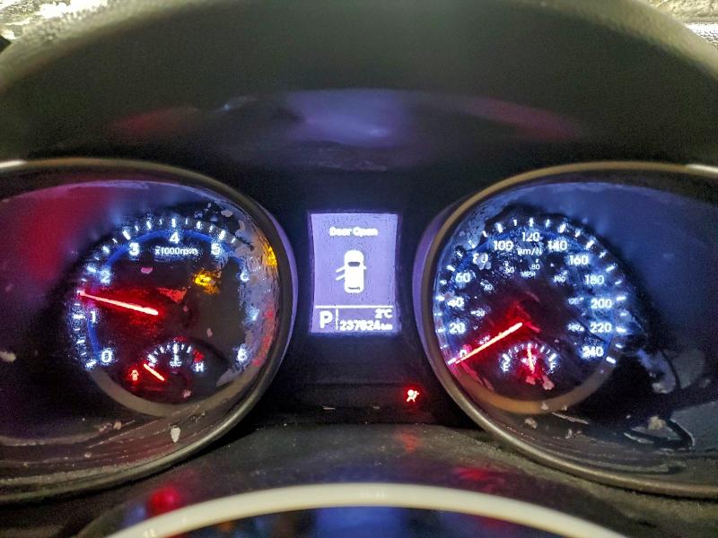 Фото 9 - HYUNDAI SANTA FE