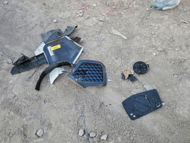 RIVIAN RIS 2023 VIN 7PDSGABL7PN006112