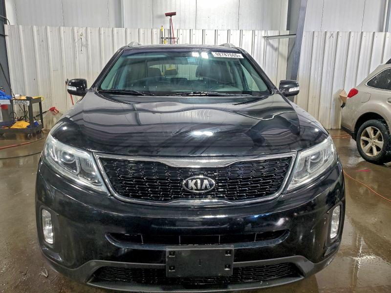 Фото 5 - KIA SORENTO