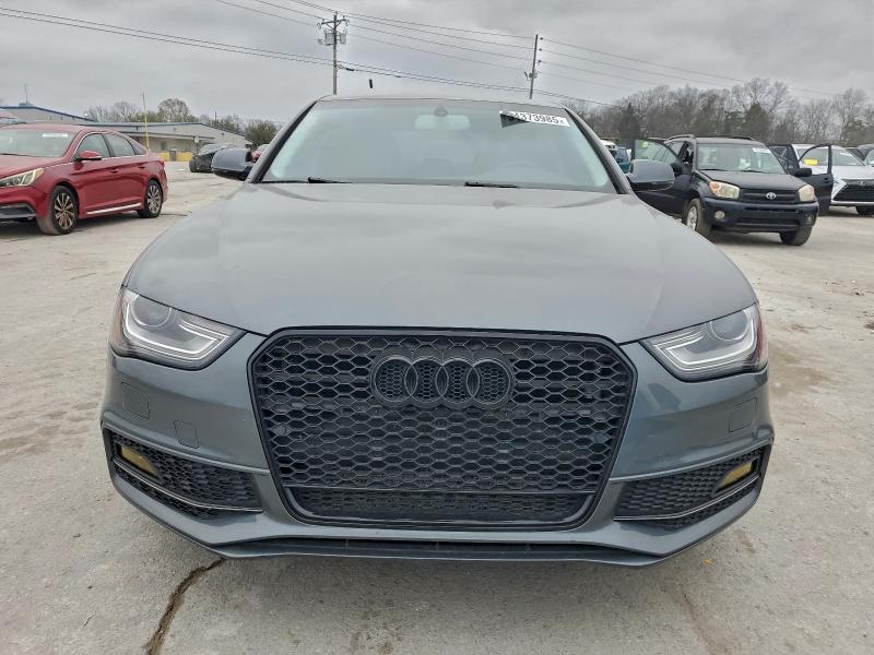 Фото 5 - AUDI A4