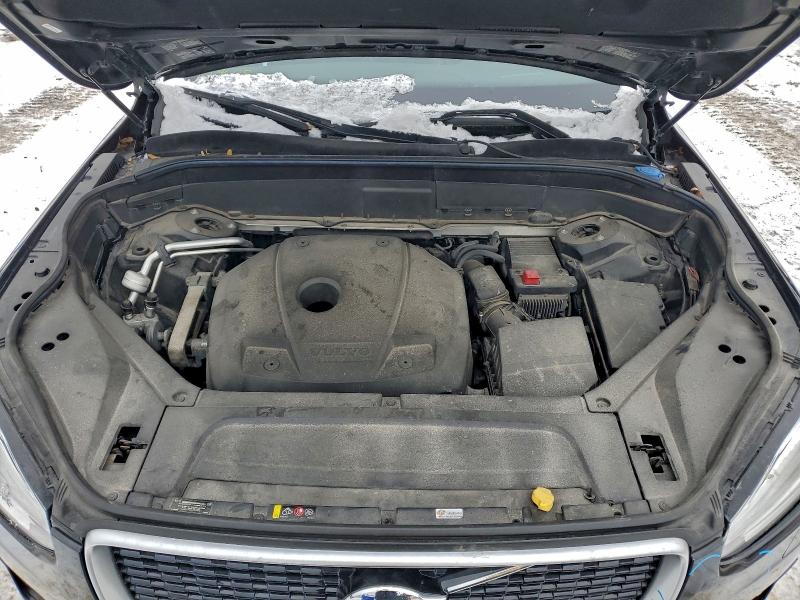 Фото 12 - VOLVO XC90