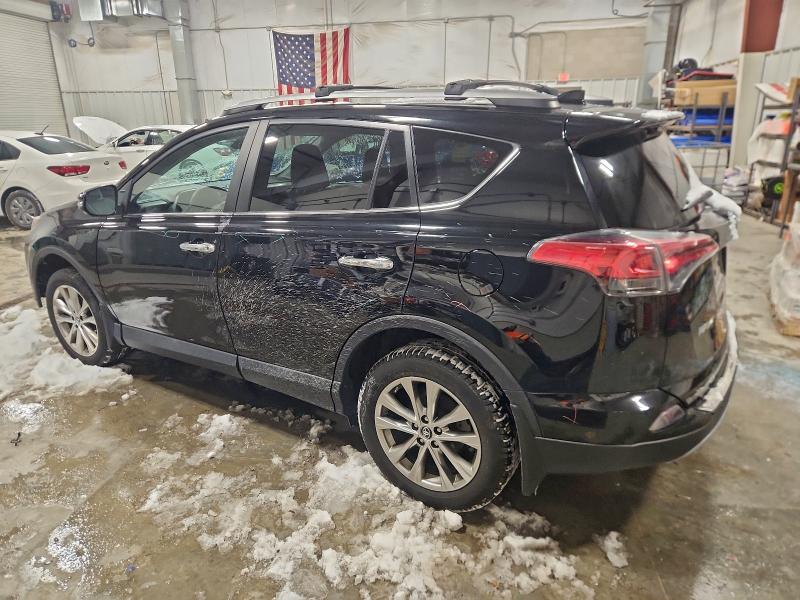 Фото 2 - TOYOTA RAV4